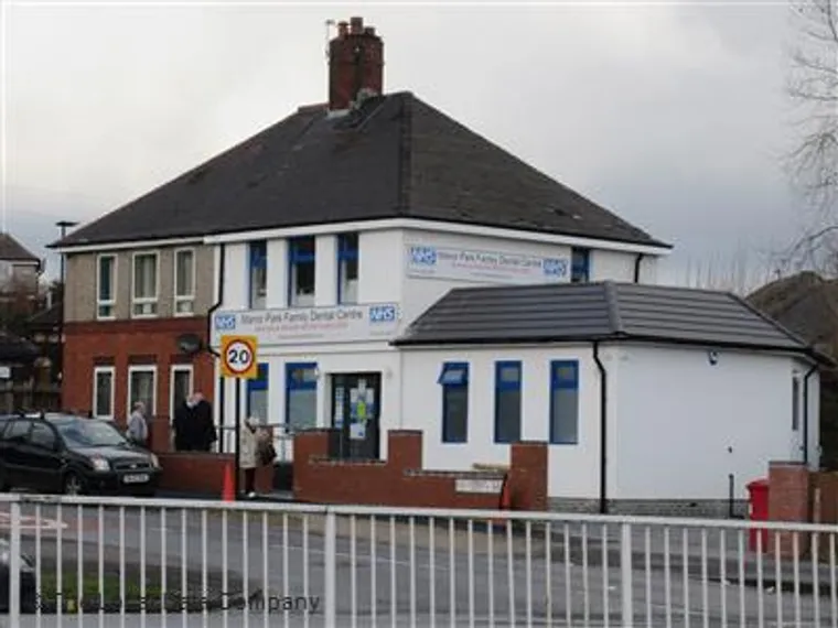 Manor Park Family Dental Centre in Sheffield